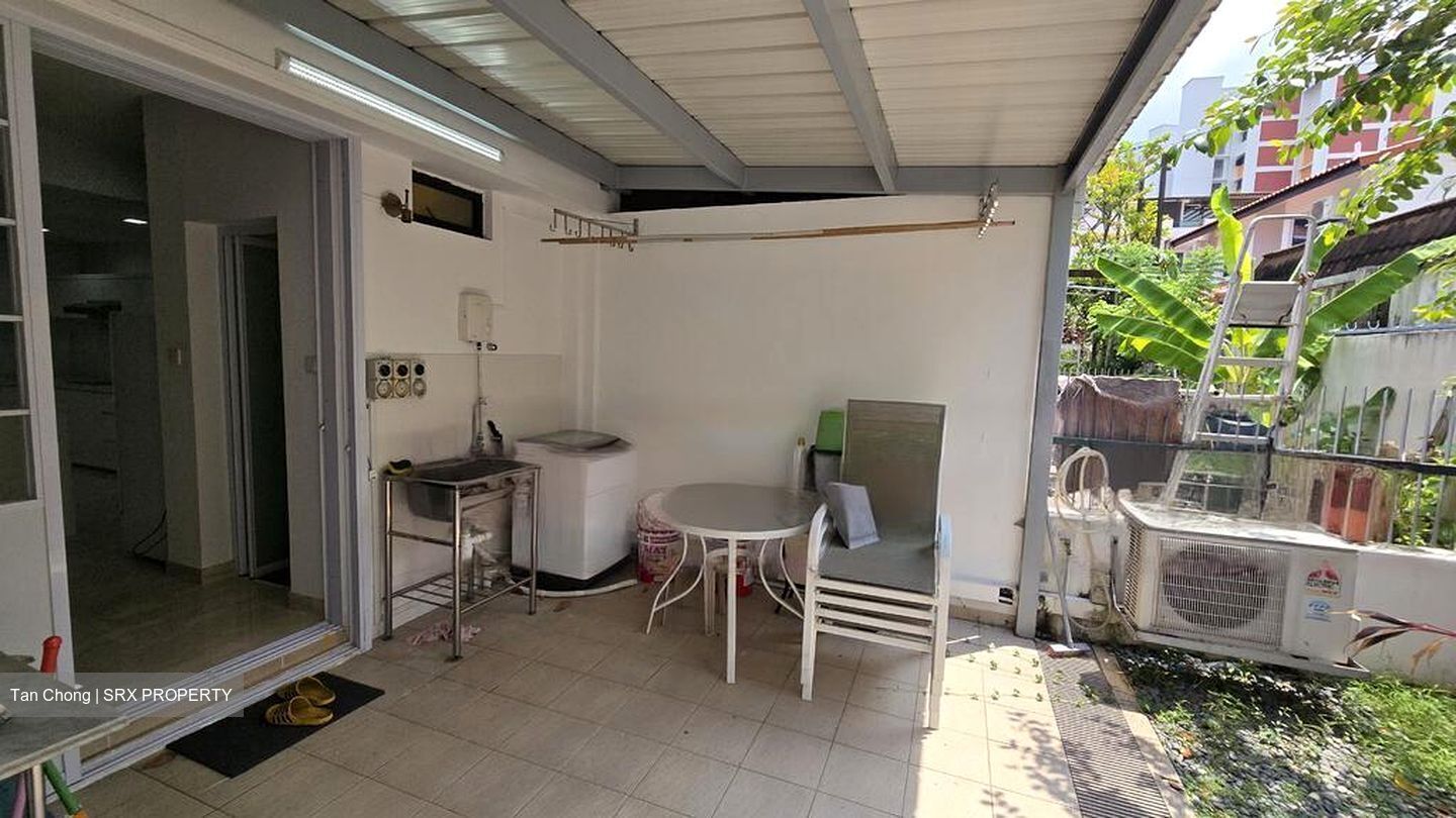Saint Xavier's Lane (D19), Terrace #633755131